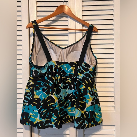 Target Leaf Print Colorful Tankini Top Plus - Picture 2 of 4